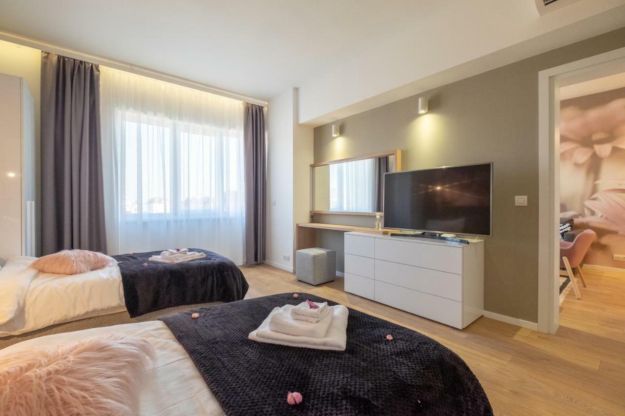 Vitosha Boulevard Two Bedroom Two Bathroom Lux Suite Sofia Extérieur photo